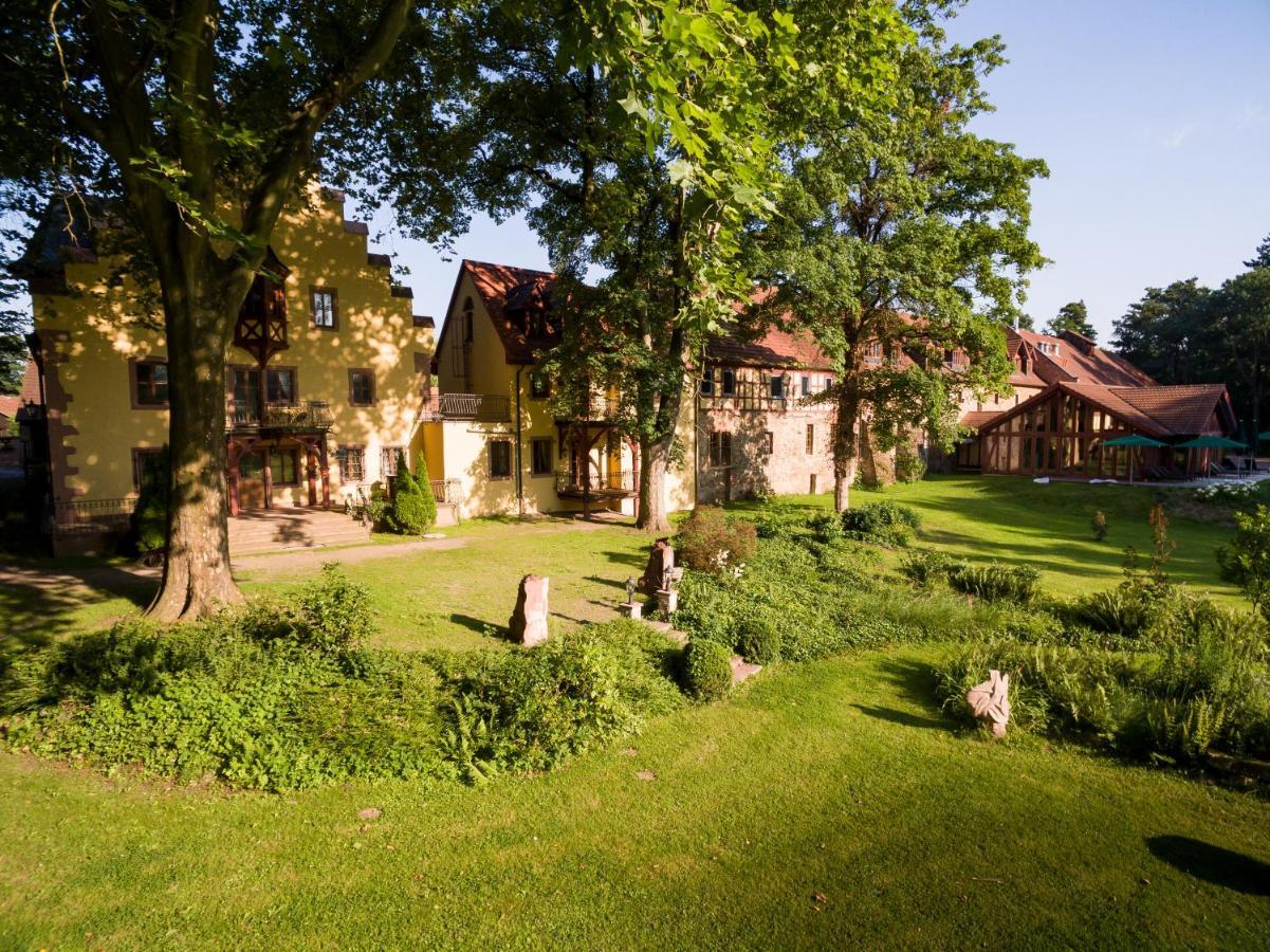 韦贝尔霍夫城堡酒店 Hösbach 外观 照片